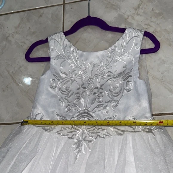 EUC- 2 Bundle Flower Girl Dresses- Elegant White Floral Kids Dress